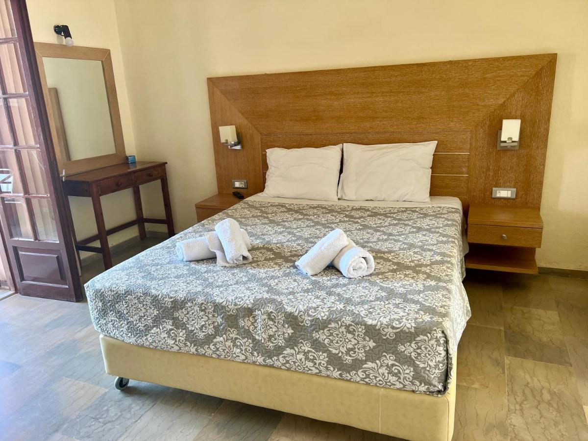 Mouse Island View Studios Перама Экстерьер фото