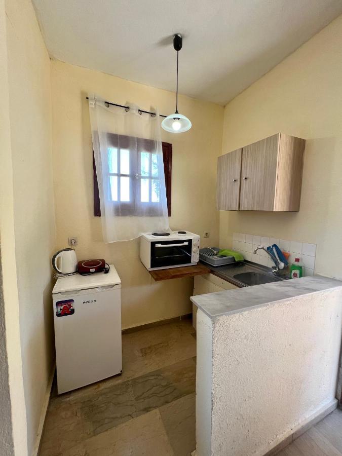 Mouse Island View Studios Перама Экстерьер фото